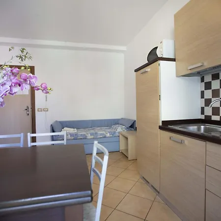 Eurogarden Lägenhetshotell 3*