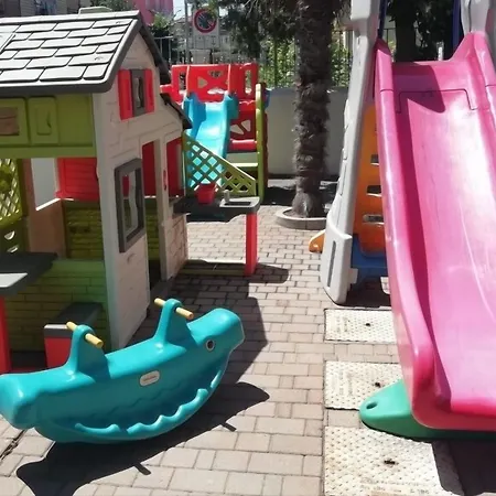 Eurogarden Aparthotel 3*