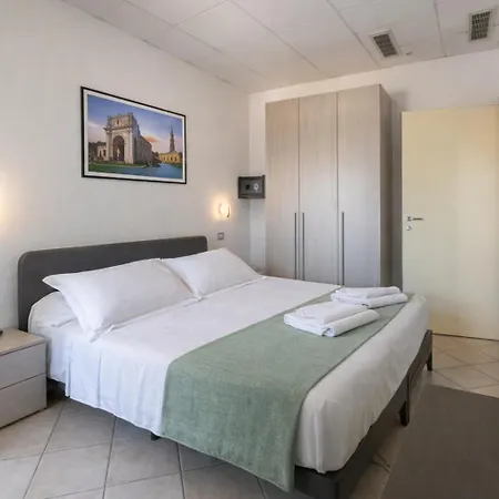 아파트호텔 Eurogarden