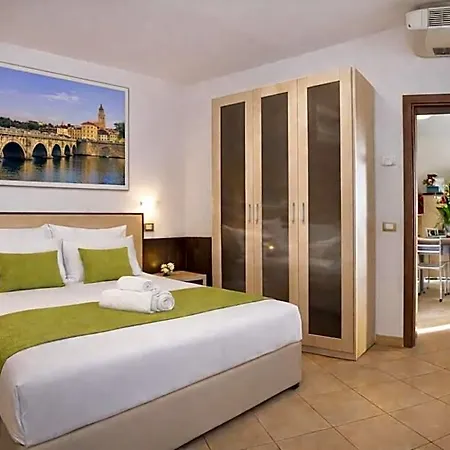 Eurogarden Hotel apartamentowy 3*