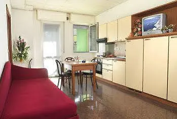 Eurogarden Ξενοδοχείο με διαμερίσματα 3*