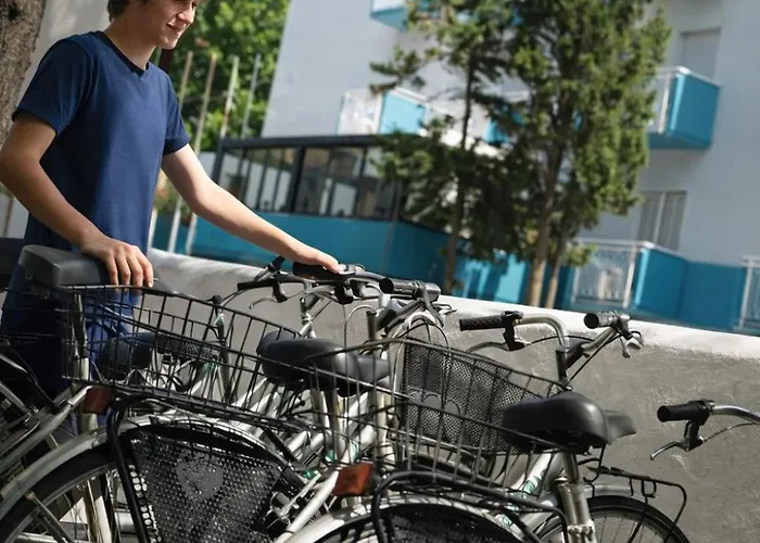 Apartahotel Eurogarden 3*