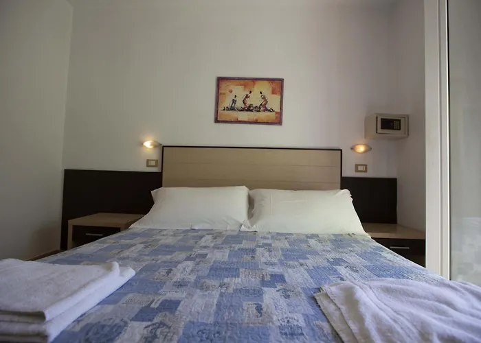 Aparthotel Eurogarden 3*