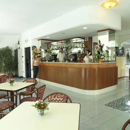 Hotel apartamentowy Eurogarden Rimini