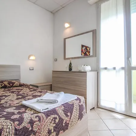 Eurogarden Hotel apartamentowy 3*